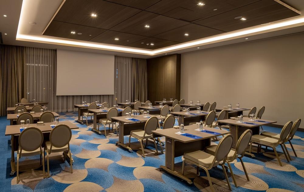 Hilton Mall Of Istanbul Exterior photo Meeting room