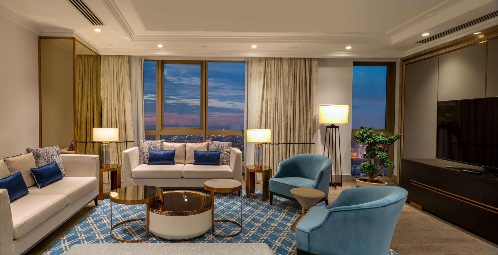 Hilton Mall Of Istanbul Exterior photo A living room at the hotel