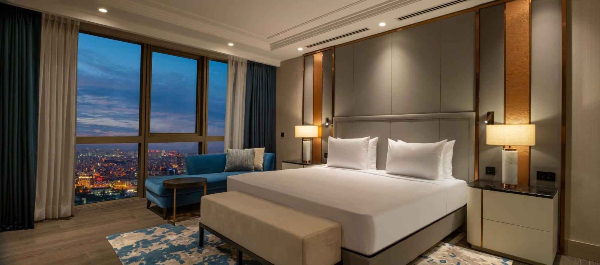 Hilton Mall Of Istanbul Exterior photo Suite