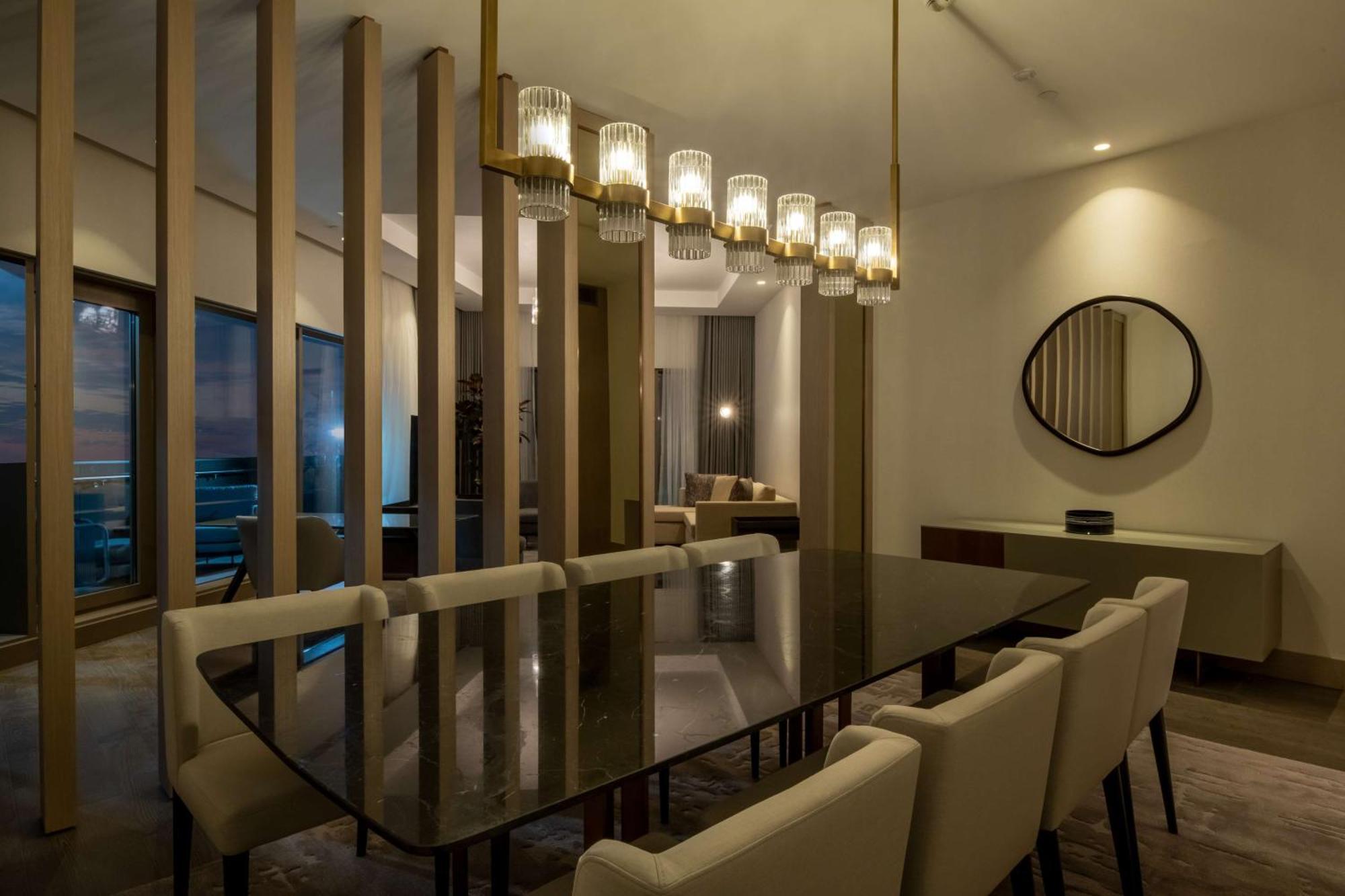 Hilton Mall Of Istanbul Exterior photo A dining room